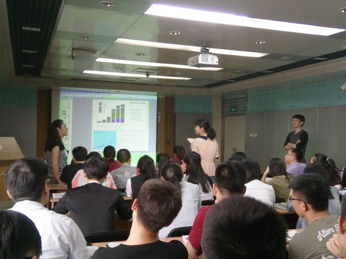 煤化所+校庆115周年Diana Lopez教授应邀来红世一足做讲座（2）.jpg